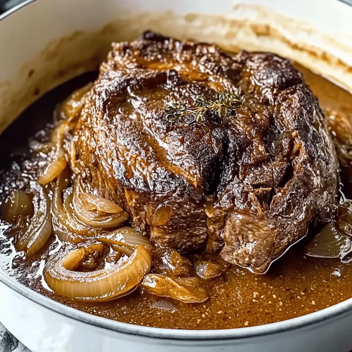 Comforting French Onion Pot Roast for Cozy Family Dinners